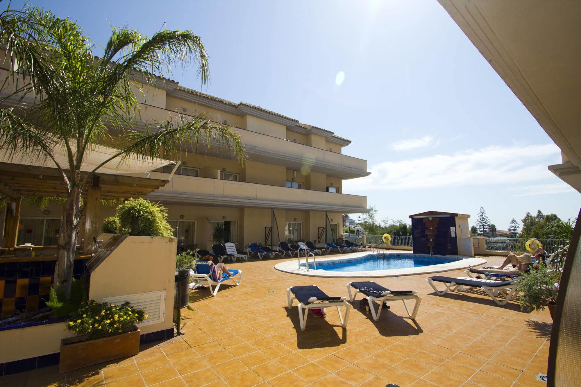 Vive Costa Azul Hotel Benalmadena Bagian luar foto